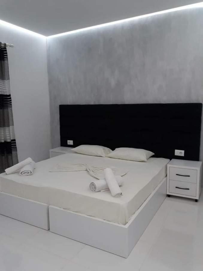 Lino House Apartment Sarandë Exterior foto